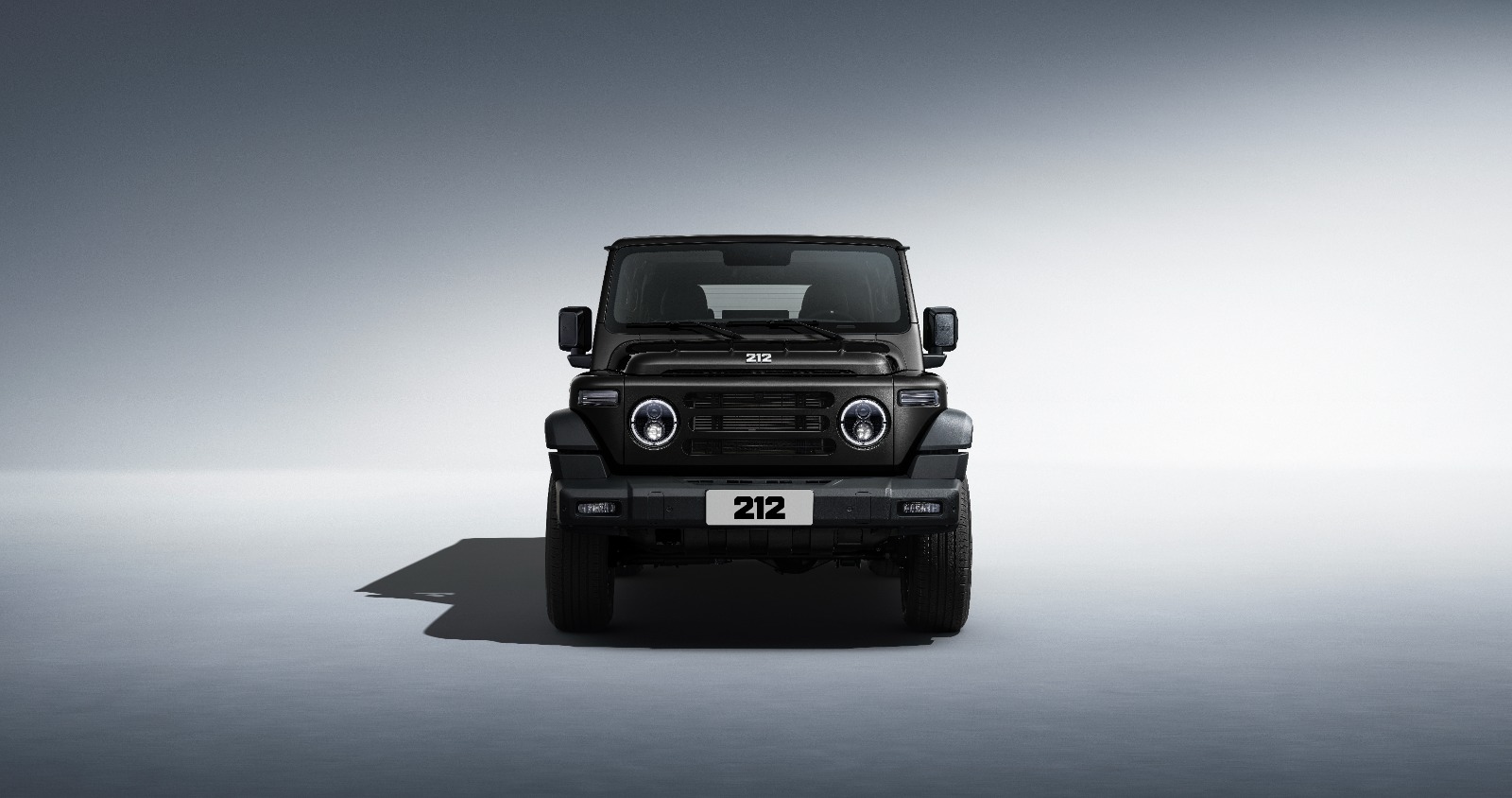 212 Adventure 360 View - Black